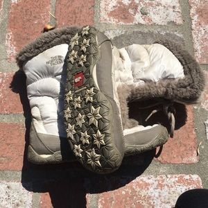 North Face snow boots